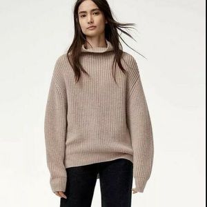 Wilfred Montpellier Sweater